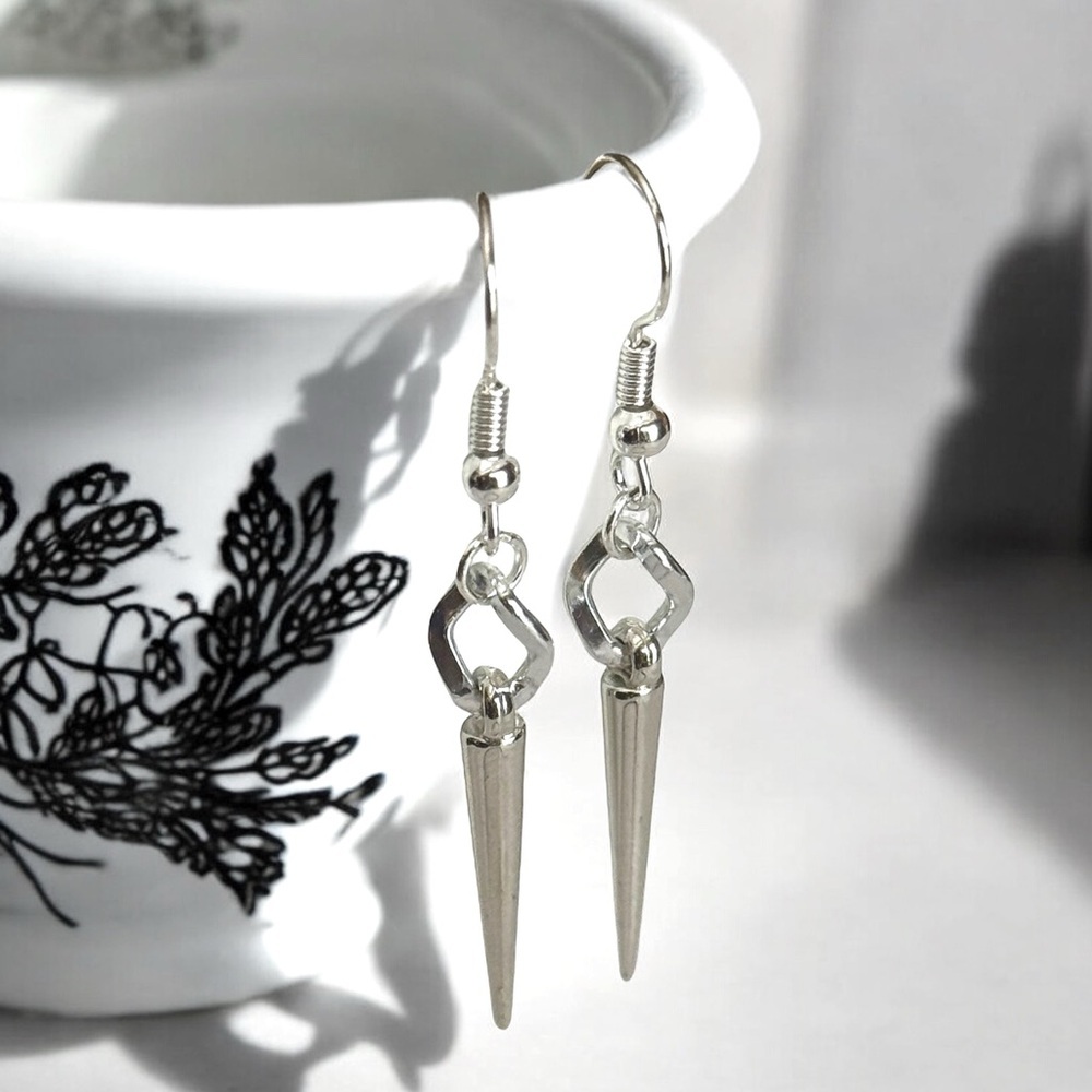 5 For $25💫Alternative Silver Punk Spike Cone Dangles Earrings